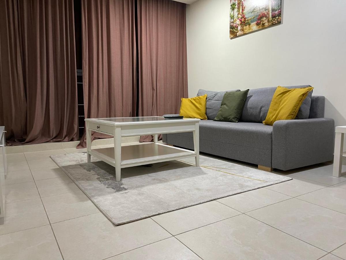 Metro Premium Location Spacious 2 Bedroom Apartment Right Next To The Metro Dubai Exterior photo
