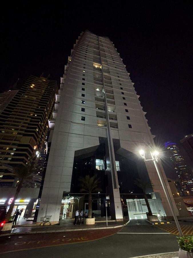 Metro Premium Location Spacious 2 Bedroom Apartment Right Next To The Metro Dubai Exterior photo